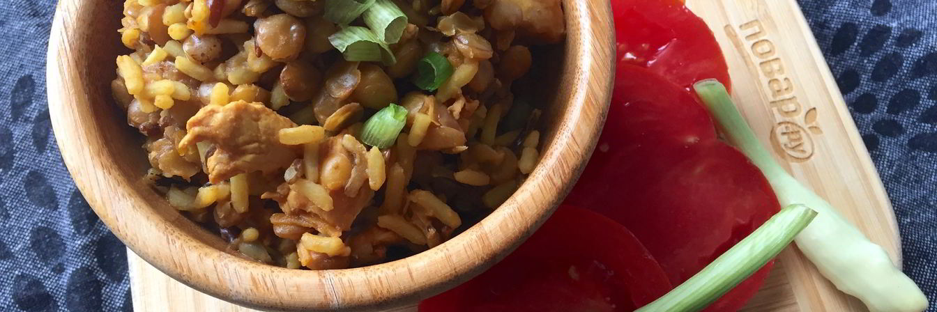 Плов из чечевицы с курицей в мультиварке