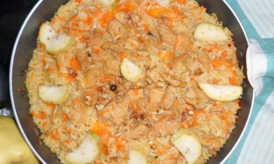 Рецепт плова из индейки с айвой, курагой и фейхоа