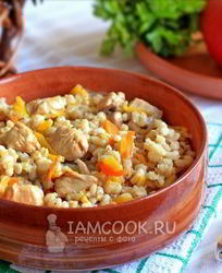 Плов из перловки с курицей