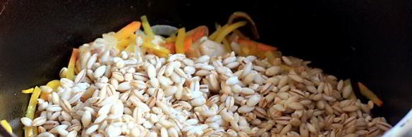 плов из перловки с курицей