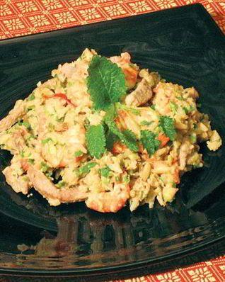 Плов по-тайски со свининой и креветками