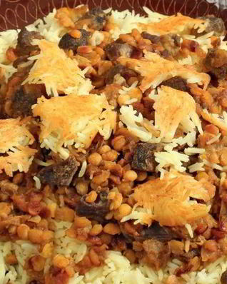 Плов с бараниной и айвой