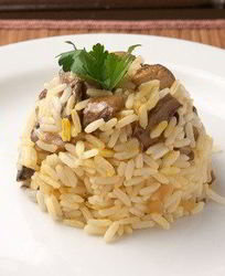 Плов с грибами и кедровыми орешками