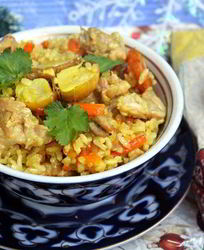 Плов с курицей и курагой в мультиварке