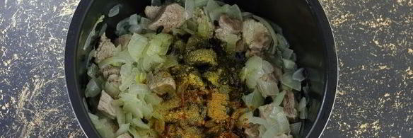 плов в мультиварке-скороварке