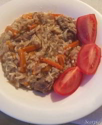 Пряный плов с орехами