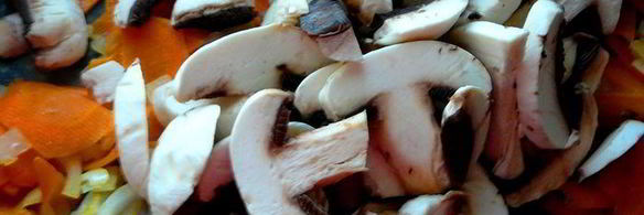 ароматное рагу из свинины и грибов