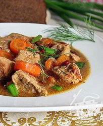 Мясное рагу с фасолью