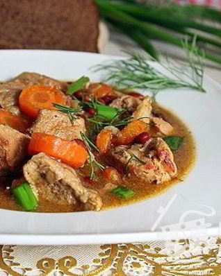 Мясное рагу с фасолью