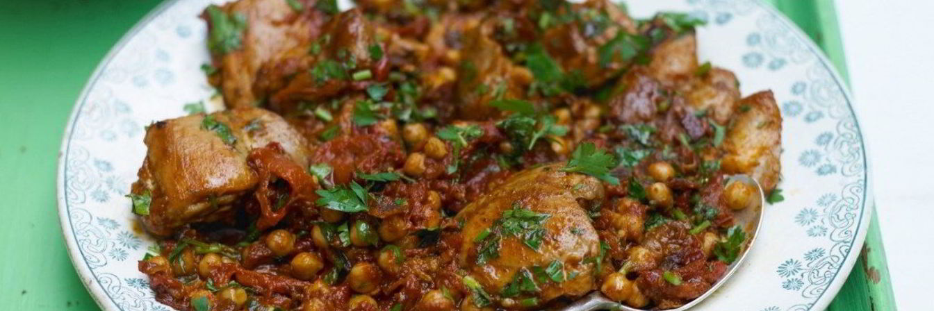 Рагу из индейки в испанском стиле