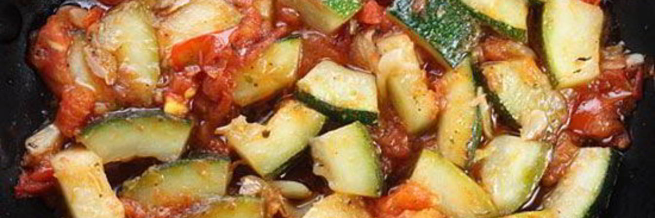 Рагу из кабачков с корицей