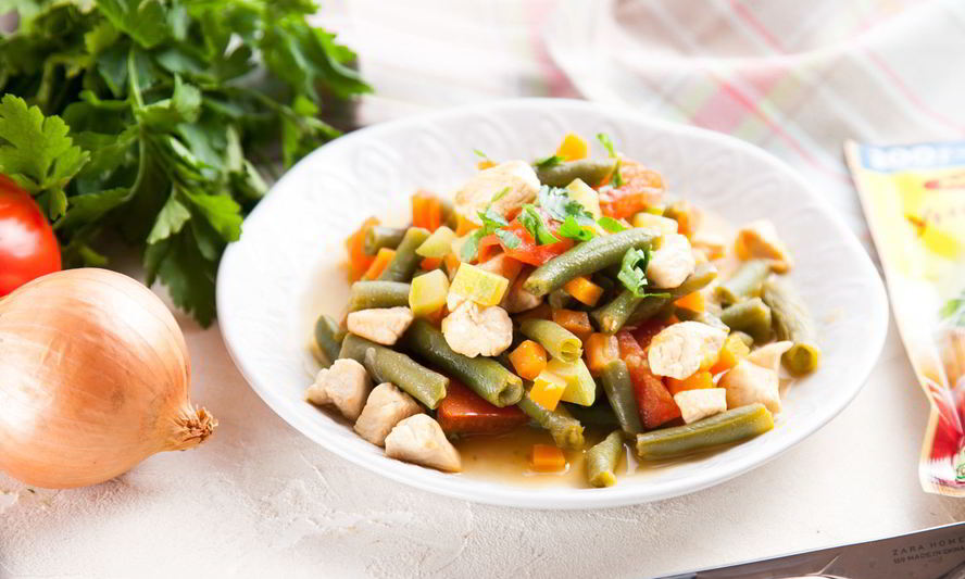 Рецепт рагу из курицы и стручковой фасоли