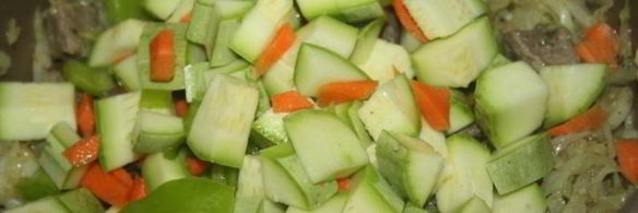 рагу с говядиной, овощами и фасолью в мультиварке