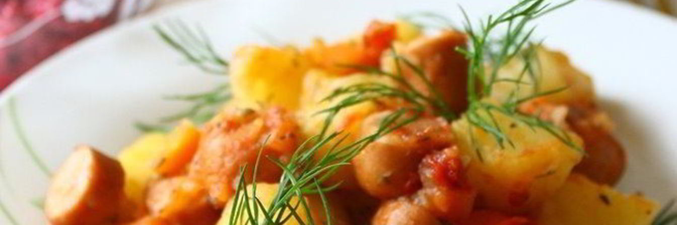 Рагу с картофелем и сосисками