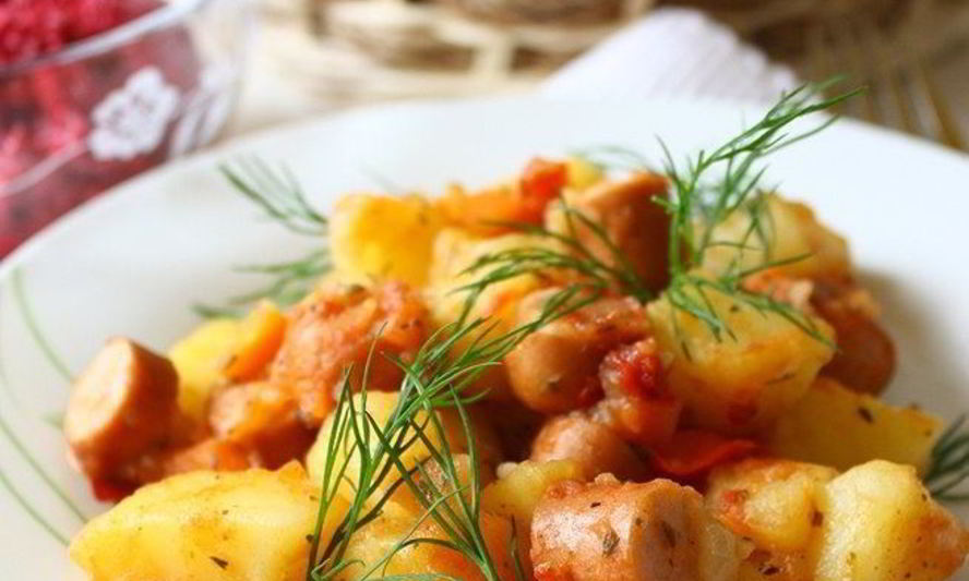 Рецепт рагу с картофелем и сосисками