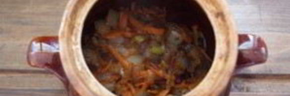 рагу в горшочках с мясом