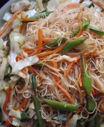 Рисовая лапша по-китайски