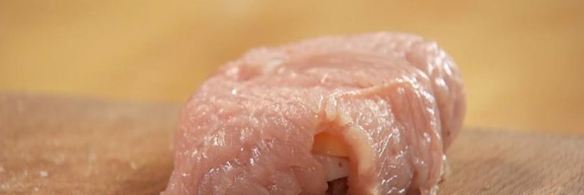 котлета кордон блю из индейки на свекольном ризотто