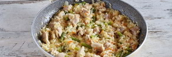 ризотто с курицей и овощами