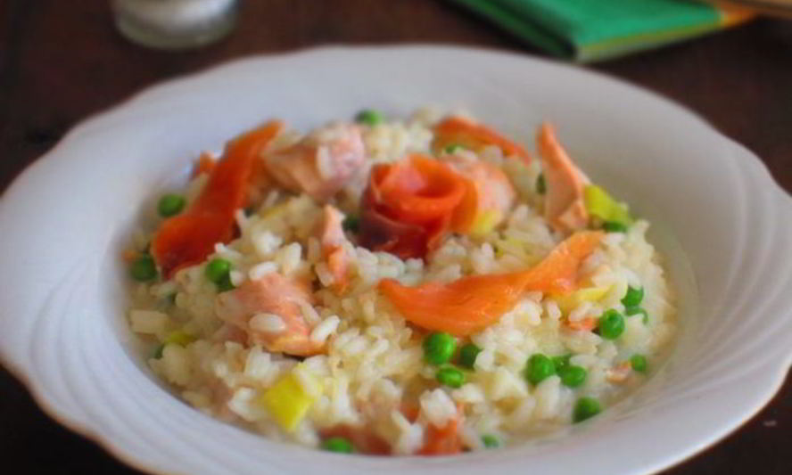 Рецепт ризотто с лососем и зеленым горошком