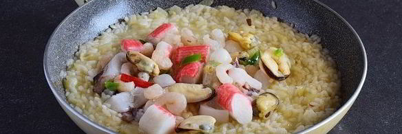 ризотто с морепродуктами в сливочном соусе