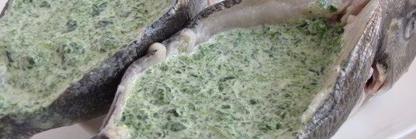 дорада с начинкой из шпината