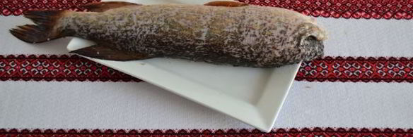 фаршированная щука с салом в духовке