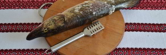 фаршированная щука с салом в духовке