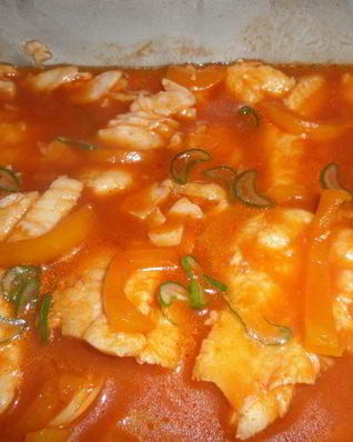 Филе хека в томатном соусе