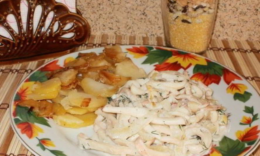 Рецепт кальмара, тушенного в сметане