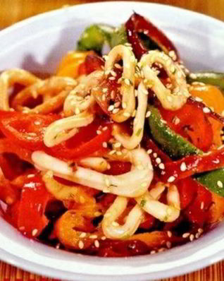 Кальмары в воке