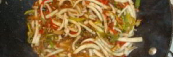 кальмары в воке