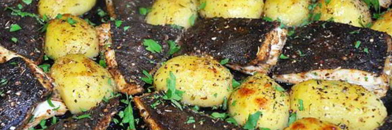 Камбала, запеченная с картофелем