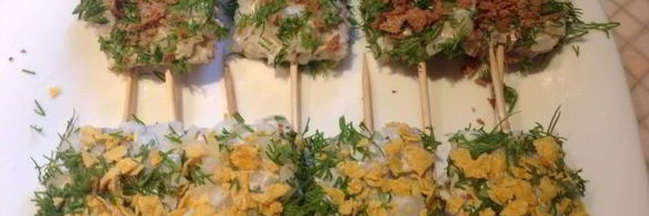 хрустящая селедка на шпажках