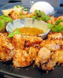 Хрустящие креветки с кокосом