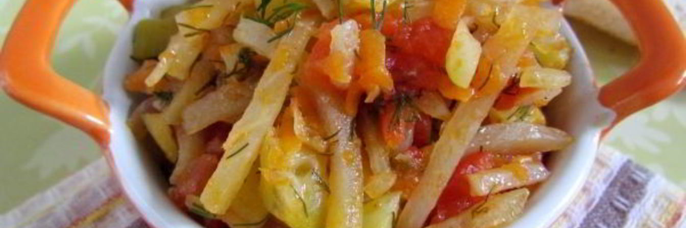 Кольраби, тушеная с овощами