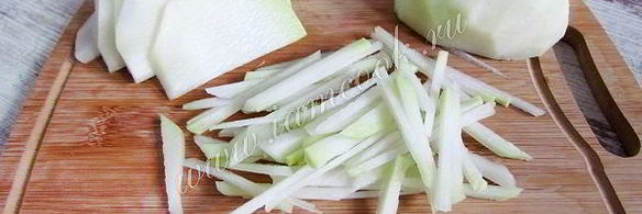 кольраби, тушеная с овощами