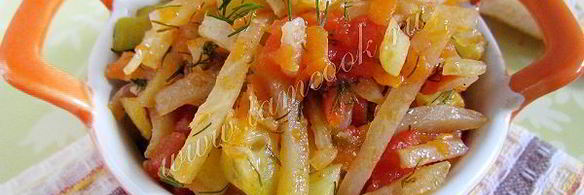 кольраби, тушеная с овощами