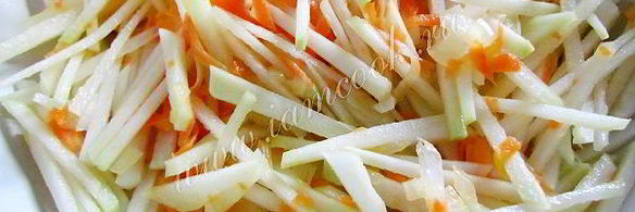 кольраби, тушеная с овощами