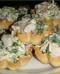 Корзиночки с сельдью и сыром