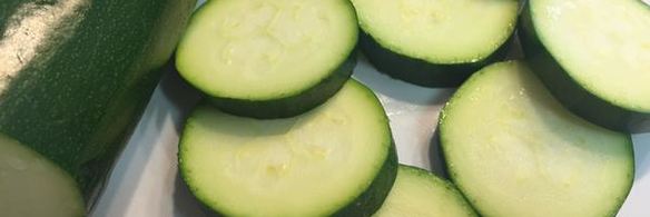 креветки с цукини в сладком соусе чили