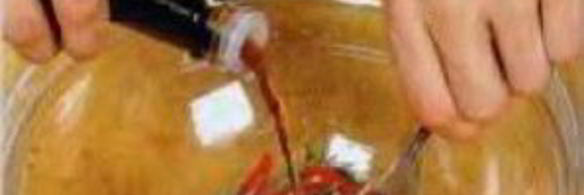 креветки, жаренные на ветках розмарина