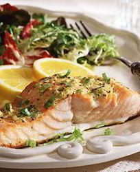 Лосось, запеченный в сливках