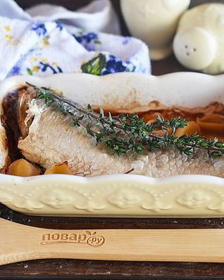 Пеленгас, запеченный в духовке