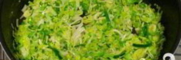 рыба с луком-порей