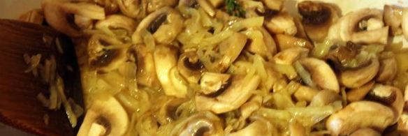 рыбная косичка, запеченная в духовке с черным соусом