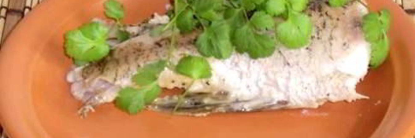 Щука со сметаной в духовке