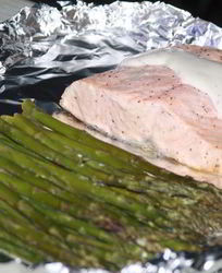 Семга, запеченная в фольге