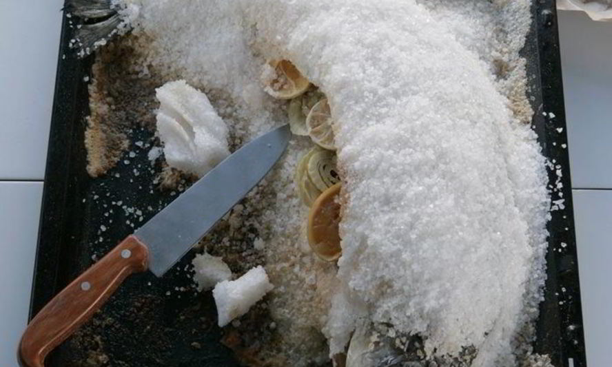 Рецепт семги, запеченной в соли