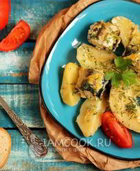 Скумбрия в духовке с картошкой